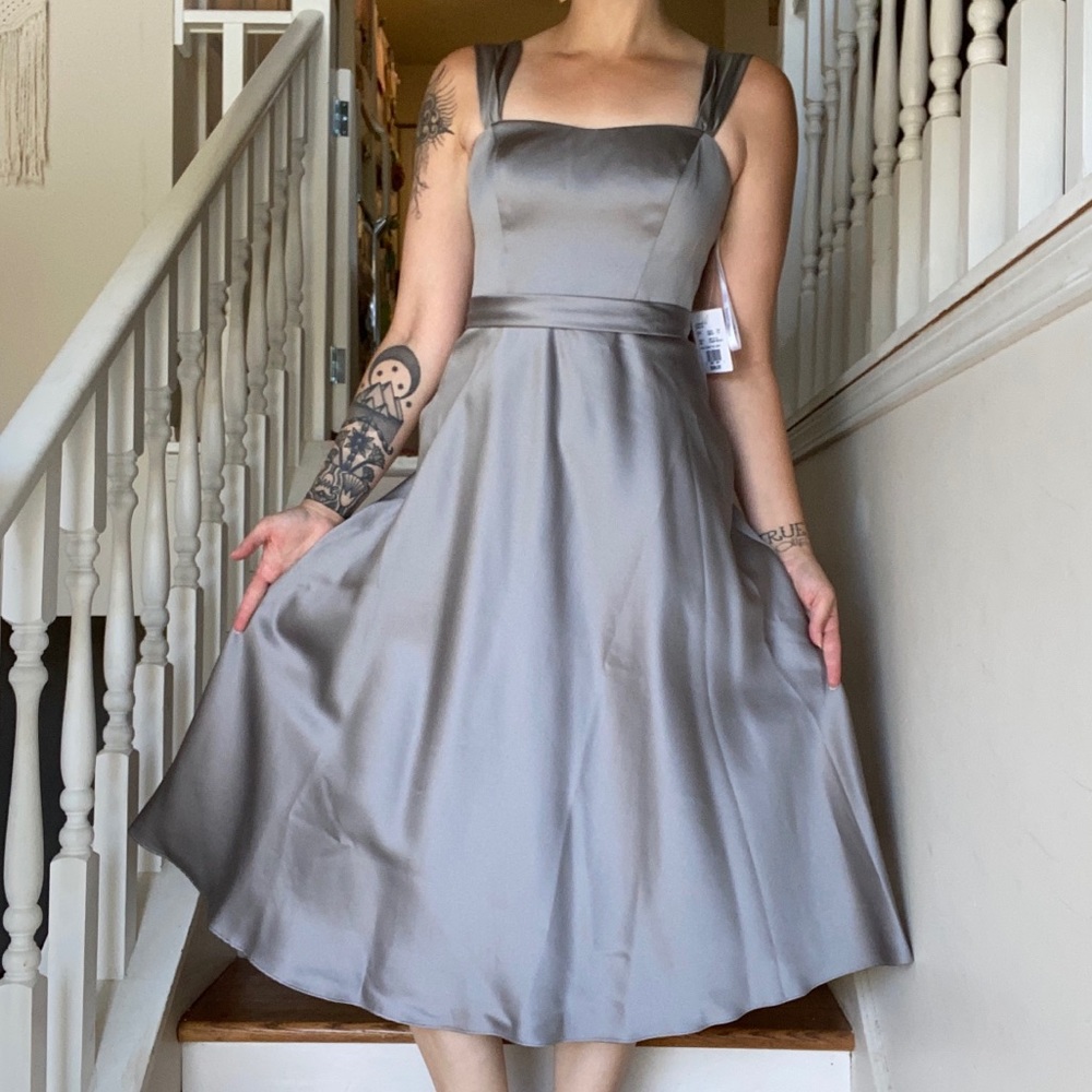 David’s Bridal size 4 tea length dress - Picture 3 of 11